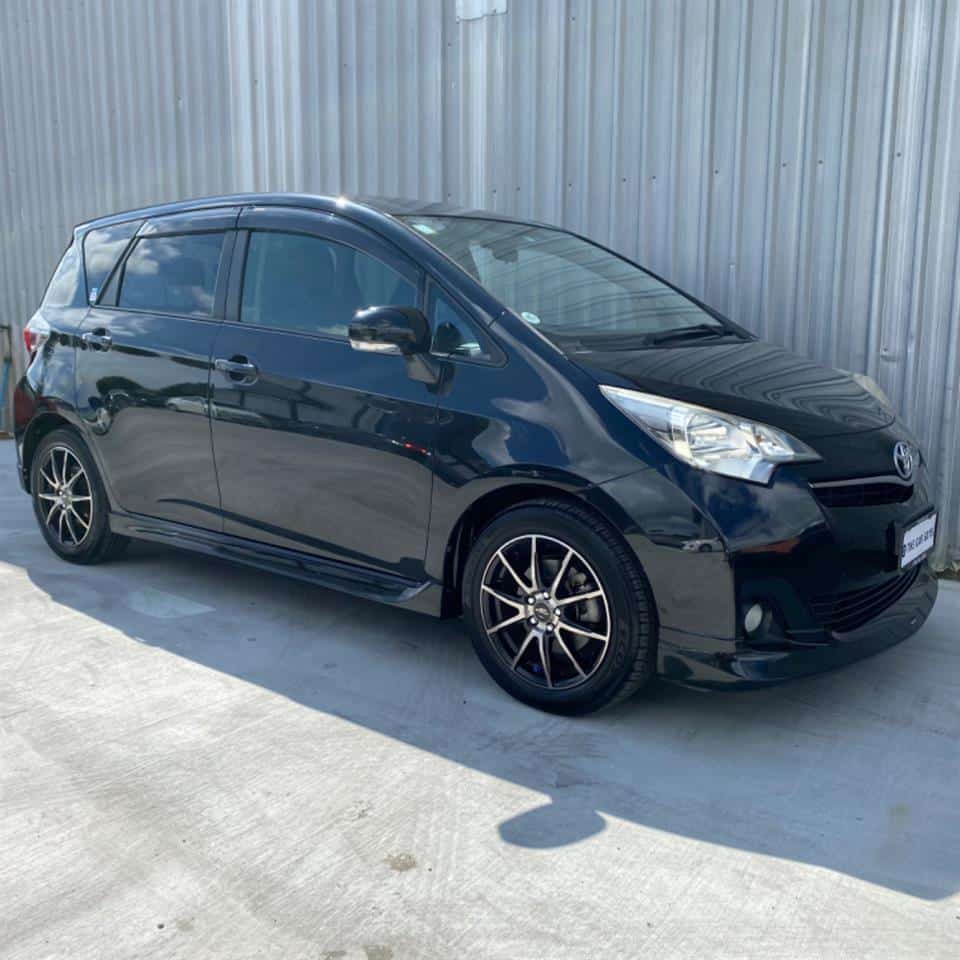 2012 Toyota Ractis