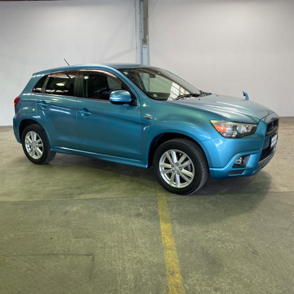 2010 Mitsubishi Rvr