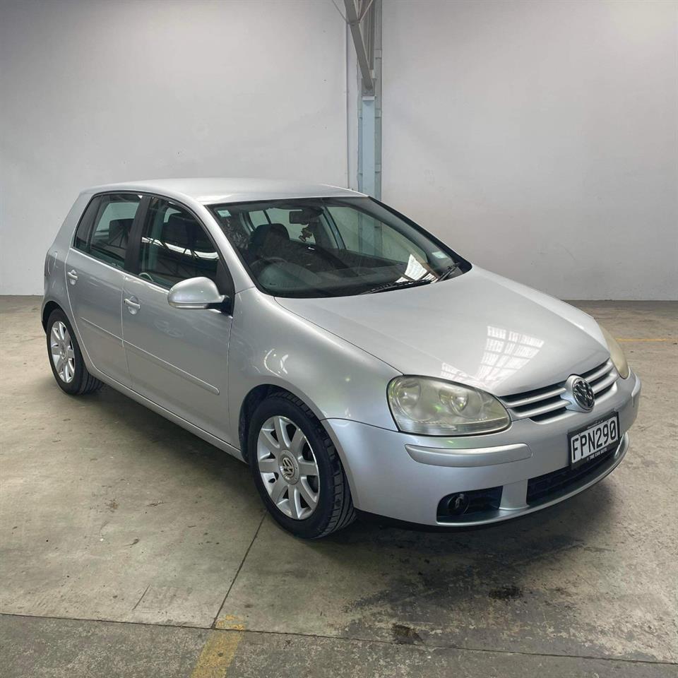 2005 Volkswagen Golf