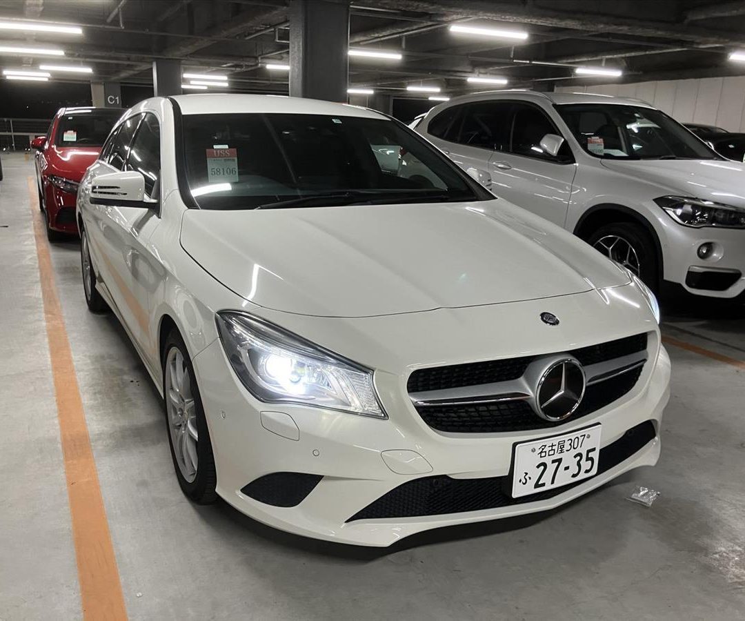 Mercedes-Benz CLA SHOOTING BRAKE 2015