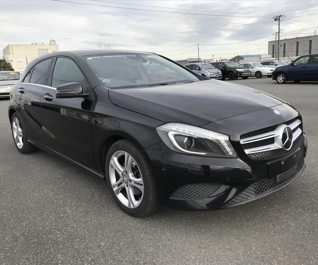Mercedes-Benz A180 2015